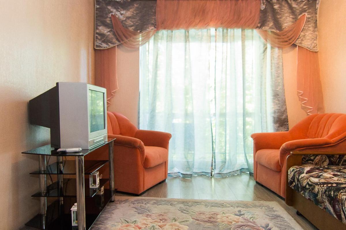 The Best Location In Centre 2 Room Суми Екстериор снимка